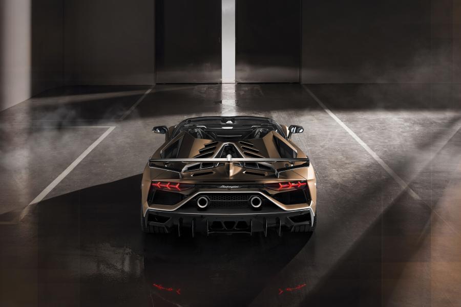  Lamborghini Aventador SVJ Roadster 2019 года  (WW) (фото 21 из 37)